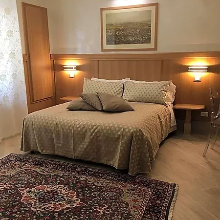 Acasadibarbara 4*