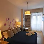 לינה וארוחת בוקר Acasadibarbara 4*